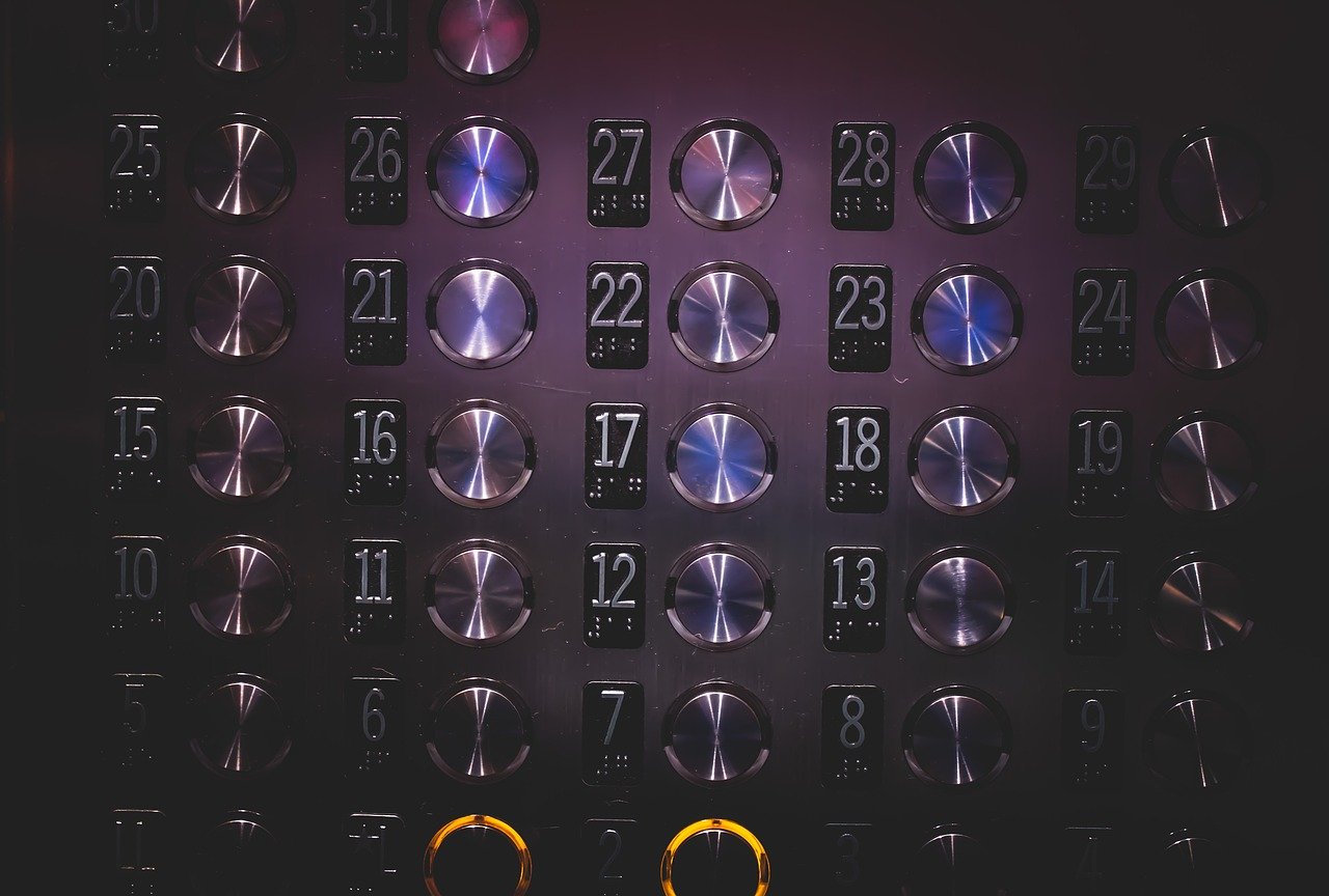 elevator, buttons, numbers-926058.jpg